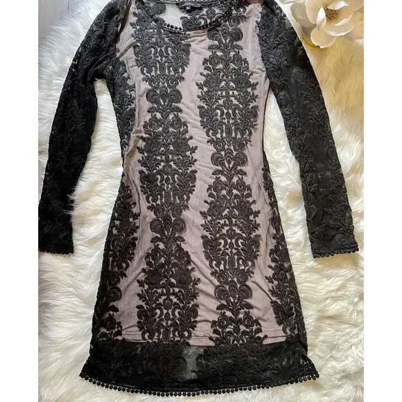 OLIVACEOUS Women’s Dress Party Cocktail Black lace and Nude Mini sexy - Picture 2 of 8